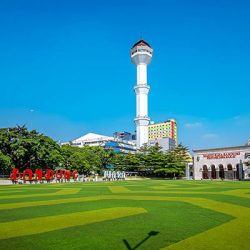 ALUN-ALUN BANDUNG
